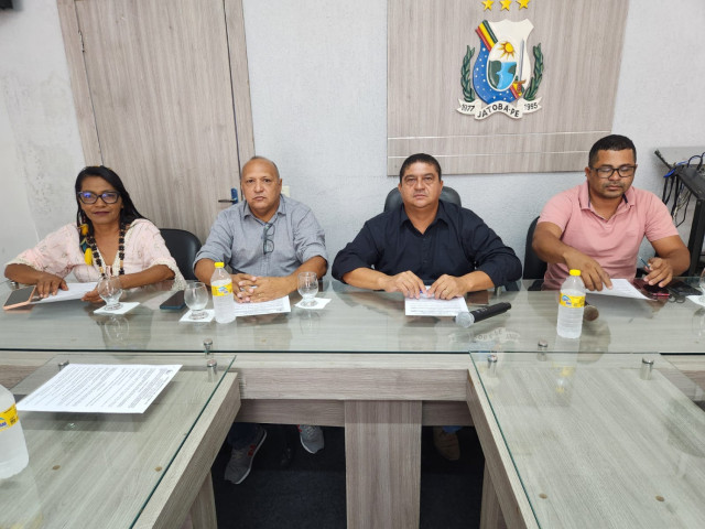 Câmara Municipal de Jatobá realiza 8ª Sessão Ordinária